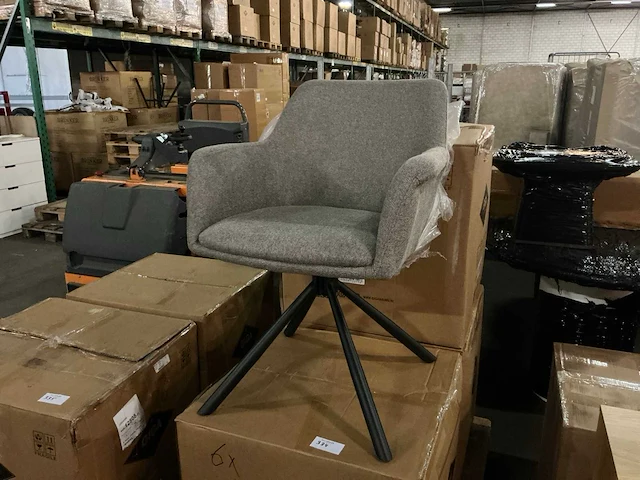 Giga meubel charlie taupe draaibare eetkamerstoel (6x) - afbeelding 1 van  5