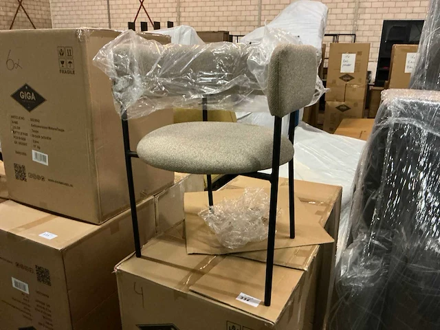 Giga meubel malene taupe eetkamerstoel (4x) - afbeelding 1 van  6