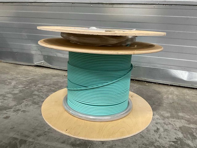 Gigamedia ggm 6m3lclc150 glasvezelkabel 150m - afbeelding 2 van  8