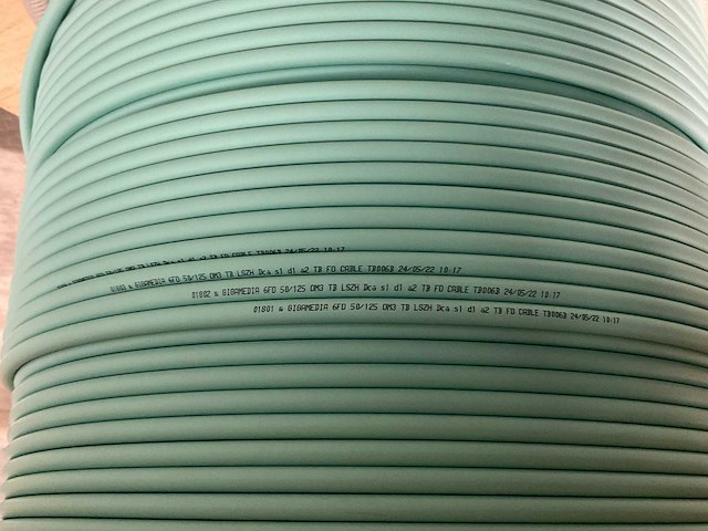 Gigamedia ggm 6m3lclc150 glasvezelkabel 150m - afbeelding 4 van  8
