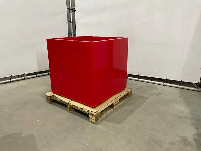 Gigant cubic bloembak 85x85x82 cm - afbeelding 1 van  6