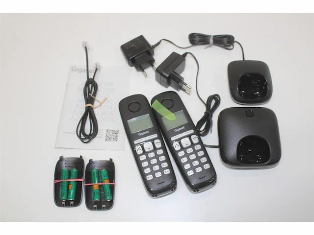 Gigaset a220 duo v2 duo dect telefoon simpel in gebruik makkelijke bediening door het menu duidelijk leesbaar scherm zwart - afbeelding 2 van  3