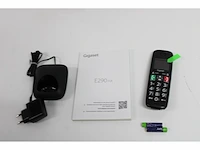 Gigaset e290ehx - draadloze handset voor senioren om verbinding te maken met uw dect basisstation - zeer grote en verlichte knoppen - zwart - afbeelding 2 van  3