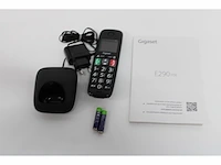 Gigaset e290ehx draadloze handset voor senioren om verbinding te maken met uw dect basisstation zeer grote en verlichte knoppen zwart - afbeelding 2 van  2