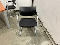 Gilder tafel met stoelen - afbeelding 6 van  8