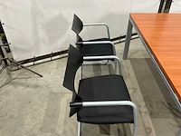 Gilder tafel met stoelen - afbeelding 5 van  9