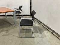 Gilder tafel met stoelen - afbeelding 7 van  9