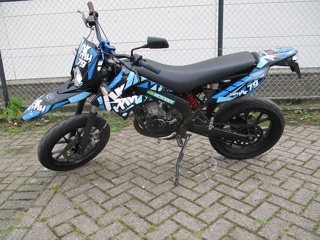 Gilera super motard - versnellingen bromfiets - brommer - afbeelding 1 van  11