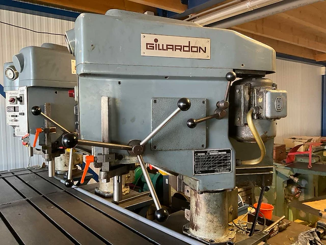 Gillardon r16 meervoudige boormachine - afbeelding 4 van  7
