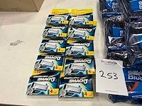 Gillette mach 3 / bleu 2 partij scheermessen - afbeelding 2 van  3