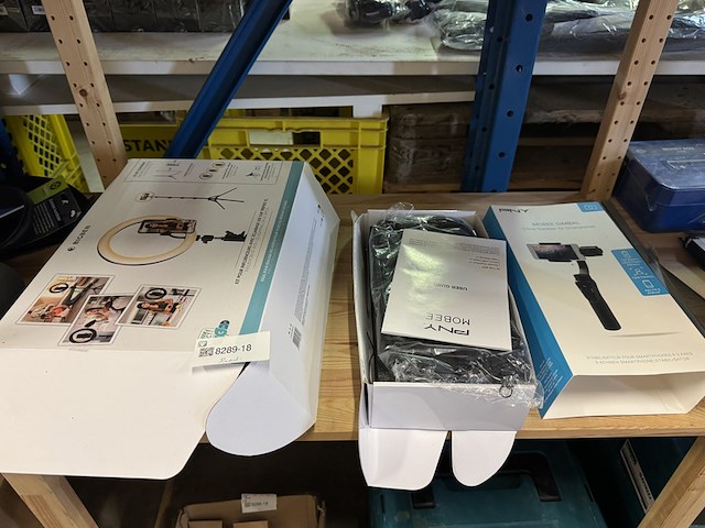 Gimbal voor smartphone, 1x led ringlamp op statief - afbeelding 1 van  7