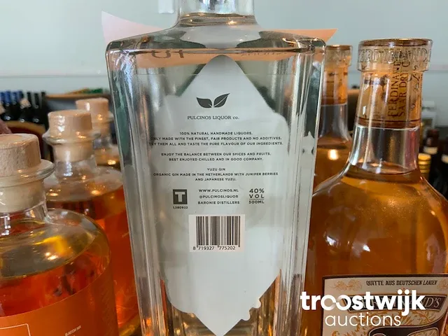 Gin - afbeelding 8 van  9