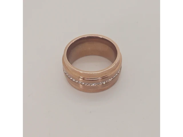 Gioielli dames ring - nieuw - stenen zijn geen natuurlijke diamanten - afbeelding 2 van  3