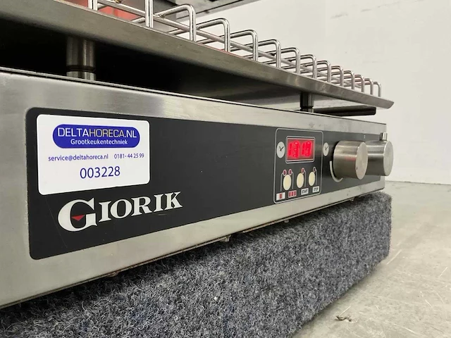 Giorik - sh30 - salamander - afbeelding 6 van  15