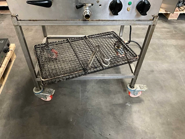 Giorik elektrisch mobiele friteuse - afbeelding 6 van  8