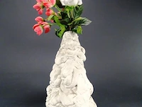 Gipsen vaas met kunstbloemen - afbeelding 3 van  5