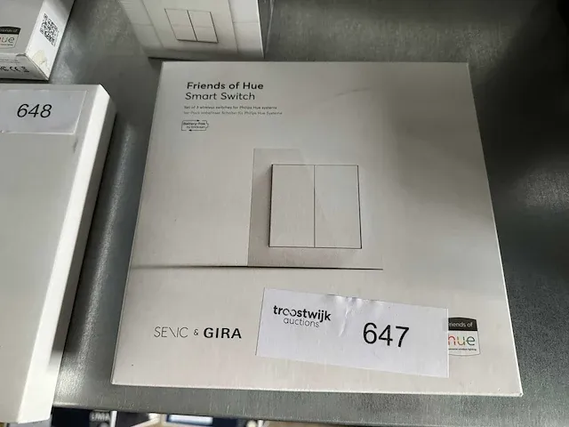 Gira schakelmateriaal senic triple friends of hue smart switch-white glossy - afbeelding 2 van  2