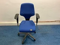 Giroflex bureaustoel - afbeelding 1 van  3