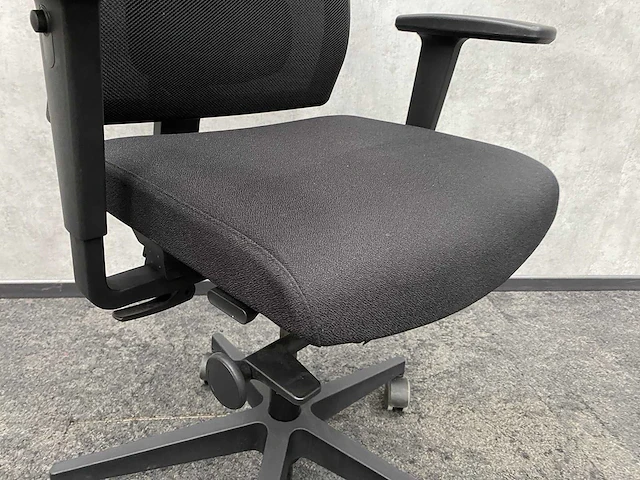 Girsberger - ergonomische bureaustoel - afbeelding 11 van  12