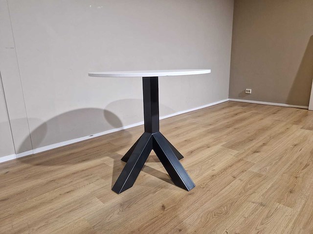 Gispen - dukdalf - kantoor tafel - afbeelding 3 van  7