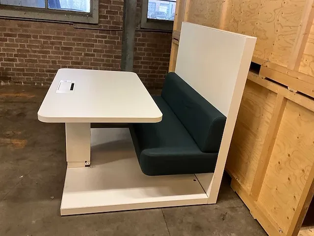 Gispen - ellen lounge - verrijdbare werkplek met een uitschuifbaar en in hoogte verstelbaar blad 140x130x142cm - afbeelding 5 van  12