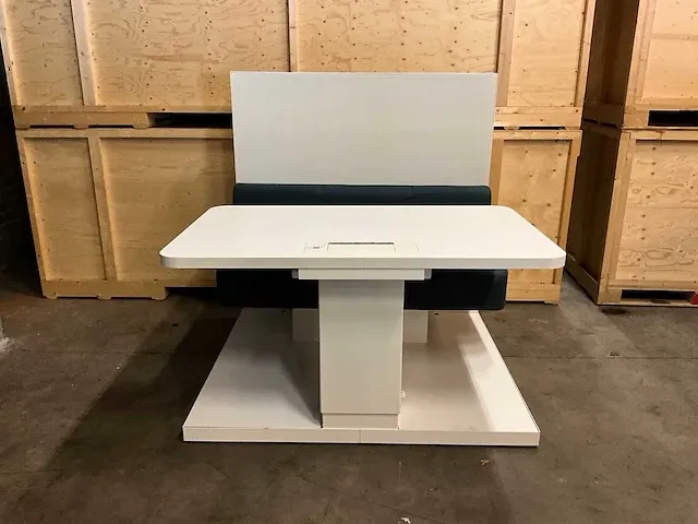 Gispen - ellen lounge - verrijdbare werkplek met een uitschuifbaar en in hoogte verstelbaar blad 140x130x142cm - afbeelding 8 van  12