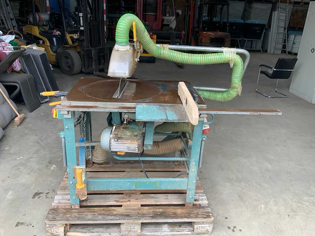Gjerde mod 1603 zaagmachine - afbeelding 1 van  4
