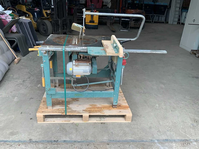 Gjerde mod 1603 zaagmachine - afbeelding 1 van  4