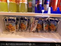 Glasdeur koelkast met inhoud metalfrio, vertical cooler, d 372 sc m4c - afbeelding 11 van  11