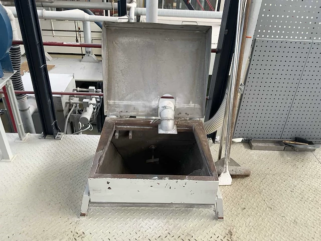 Glaspoeder productie opstelling - afbeelding 2 van  25
