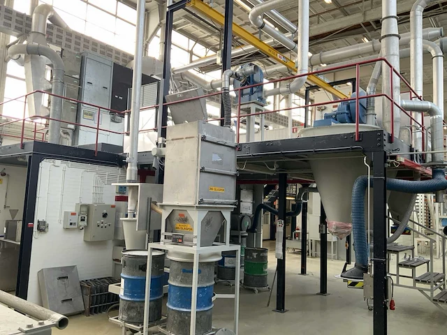 Glaspoeder productie opstelling - afbeelding 12 van  25