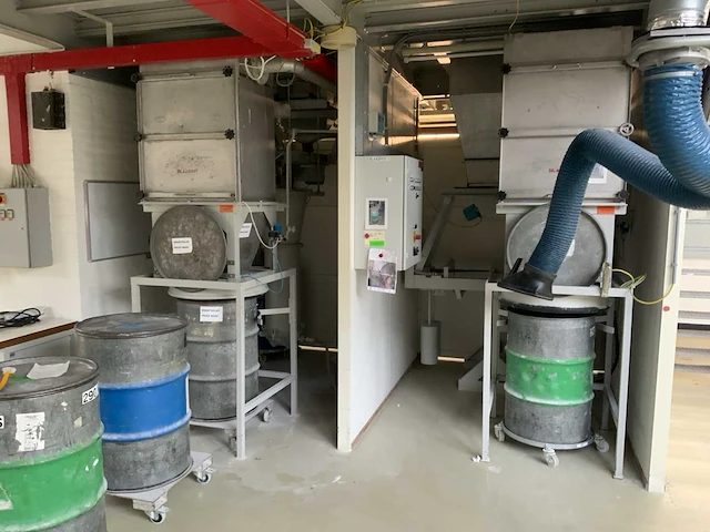 Glaspoeder productie opstelling - afbeelding 19 van  25
