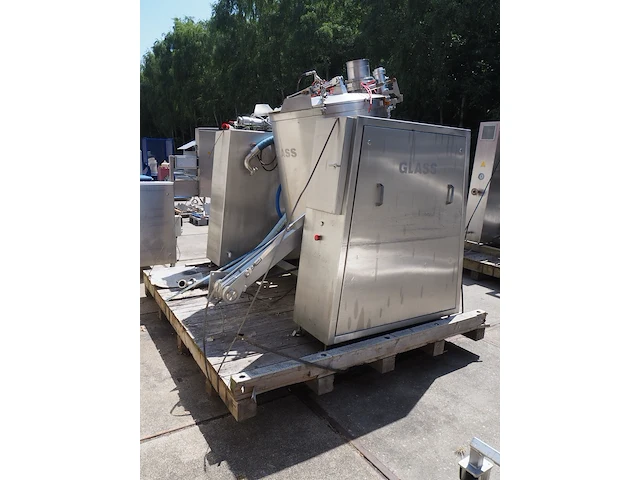 Glass gmbh & co. kg - afbeelding 1 van  16