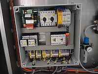 Glass - afbeelding 7 van  21