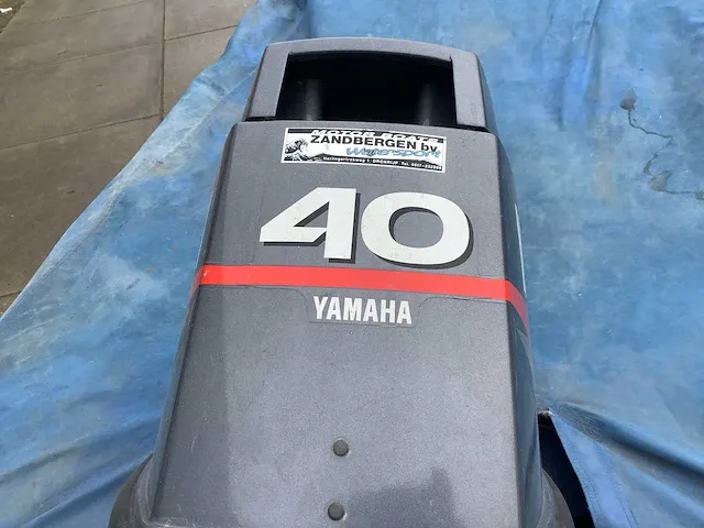 Glastron speedboot met yamaha 40pk + trailer - afbeelding 10 van  21