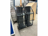 Glasvitrines (2x) - afbeelding 2 van  5