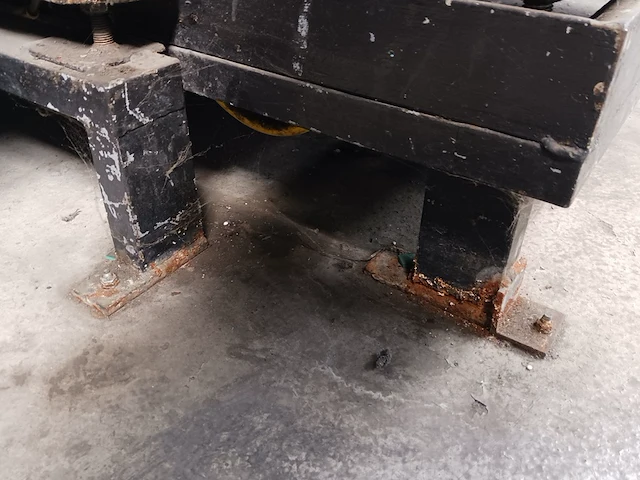 Glaswasmachine met toebehoren buxtrup, vwo1500, bouwjaar 1986 - afbeelding 6 van  66