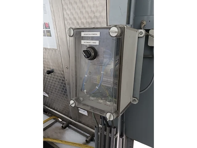 Glaswasmachine met toebehoren buxtrup, vwo1500, bouwjaar 1986 - afbeelding 13 van  66