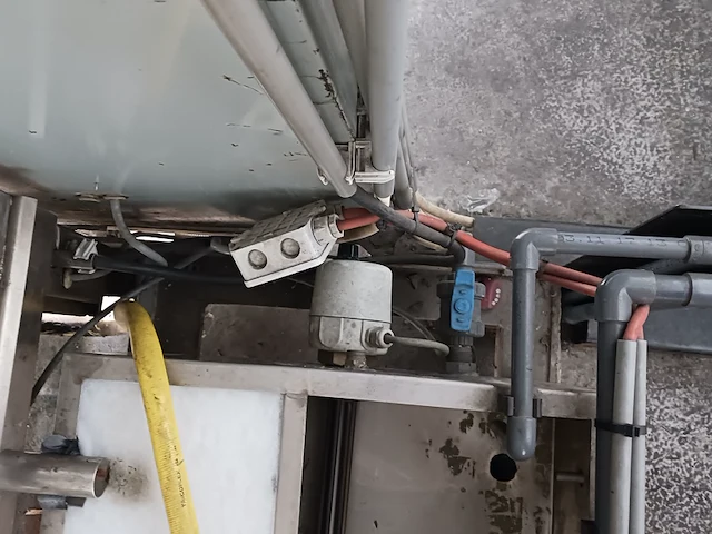 Glaswasmachine met toebehoren buxtrup, vwo1500, bouwjaar 1986 - afbeelding 18 van  66
