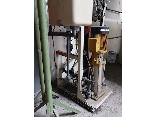 Glaswasmachine met toebehoren buxtrup, vwo1500, bouwjaar 1986 - afbeelding 28 van  66