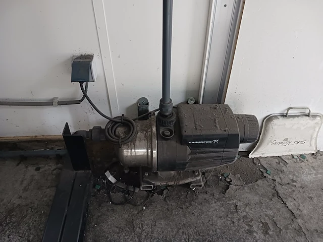 Glaswasmachine met toebehoren buxtrup, vwo1500, bouwjaar 1986 - afbeelding 44 van  66