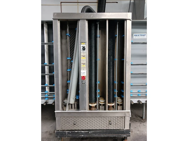 Glaswasmachine met toebehoren buxtrup, vwo1500, bouwjaar 1986 - afbeelding 55 van  66
