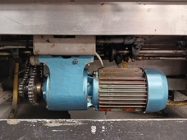 Glaswasmachine met toebehoren buxtrup, vwo1500, bouwjaar 1986 - afbeelding 62 van  66
