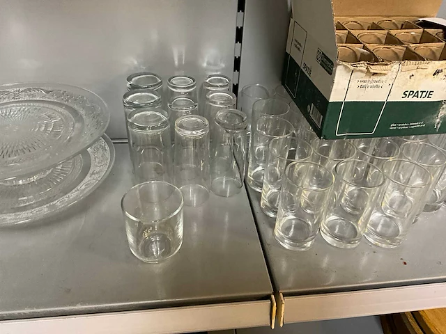 Glaswerk - afbeelding 6 van  8