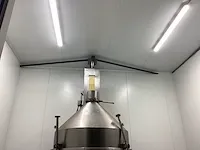 Glatt meng/vulmachine in cleanroom - afbeelding 3 van  38