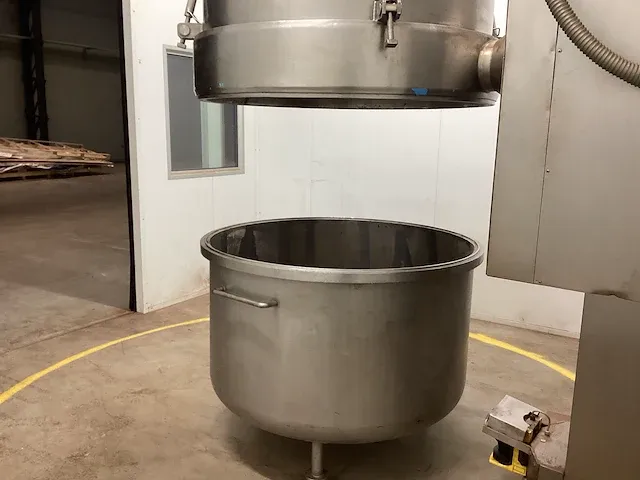 Glatt meng/vulmachine in cleanroom - afbeelding 18 van  38