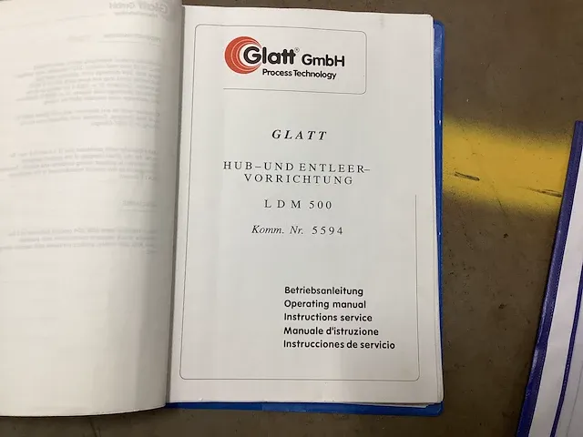 Glatt meng/vulmachine in cleanroom - afbeelding 21 van  38