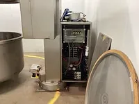 Glatt meng/vulmachine in cleanroom - afbeelding 29 van  38