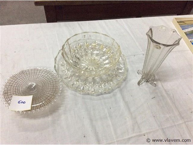 Glazen items 3stuks oa taartplateau - afbeelding 1 van  3