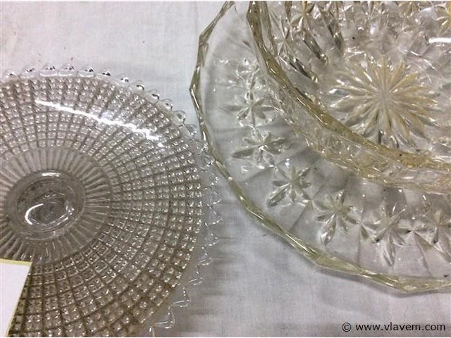 Glazen items 3stuks oa taartplateau - afbeelding 2 van  3